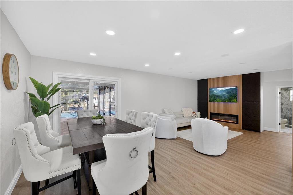 For Sale: $685,000 (3 beds, 2 baths, 1710 Square Feet)