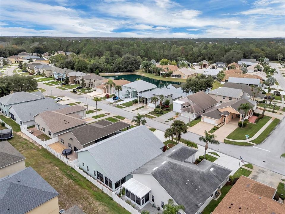 For Sale: $399,999 (2 beds, 2 baths, 1726 Square Feet)