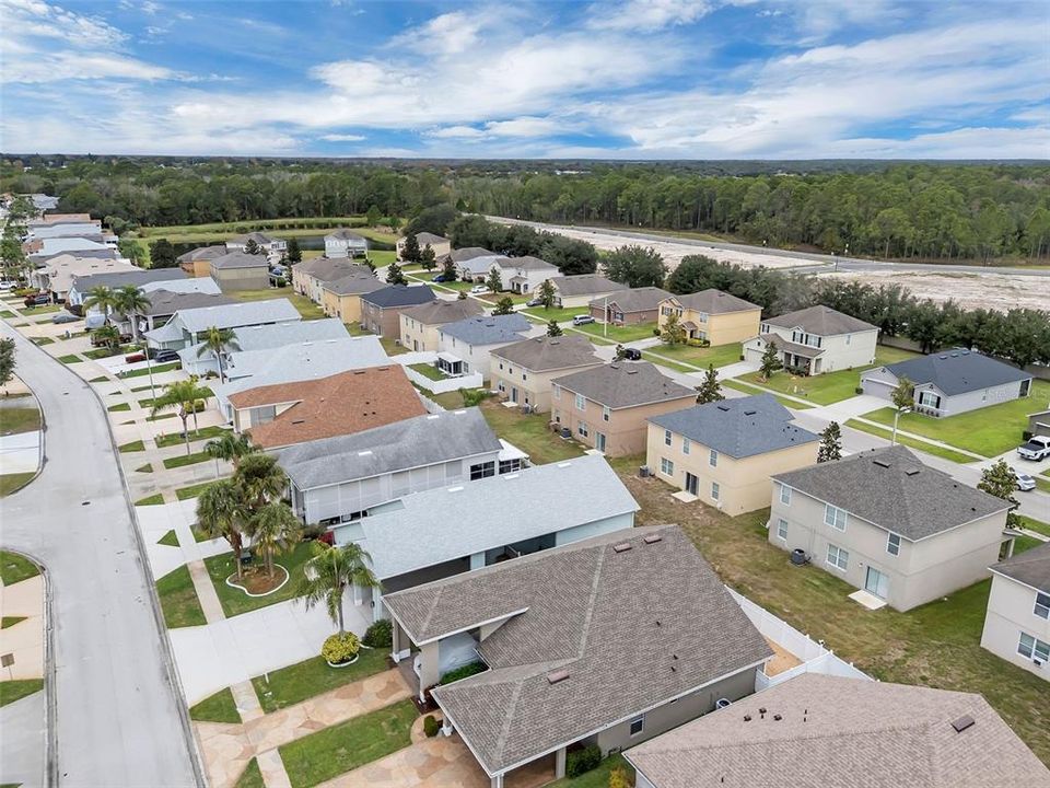 For Sale: $399,999 (2 beds, 2 baths, 1726 Square Feet)