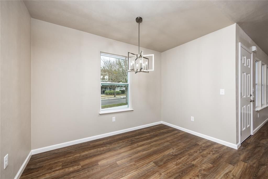 En Venta: $250,000 (3 camas, 2 baños, 1166 Pies cuadrados)