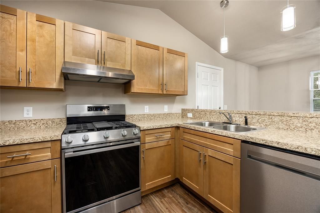 En Venta: $250,000 (3 camas, 2 baños, 1166 Pies cuadrados)