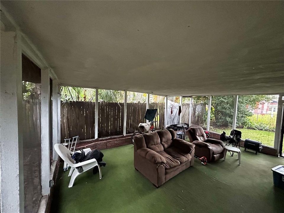 For Sale: $245,000 (4 beds, 2 baths, 1629 Square Feet)