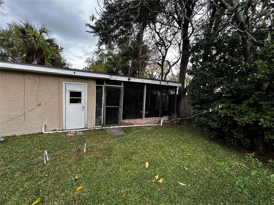 For Sale: $245,000 (4 beds, 2 baths, 1629 Square Feet)