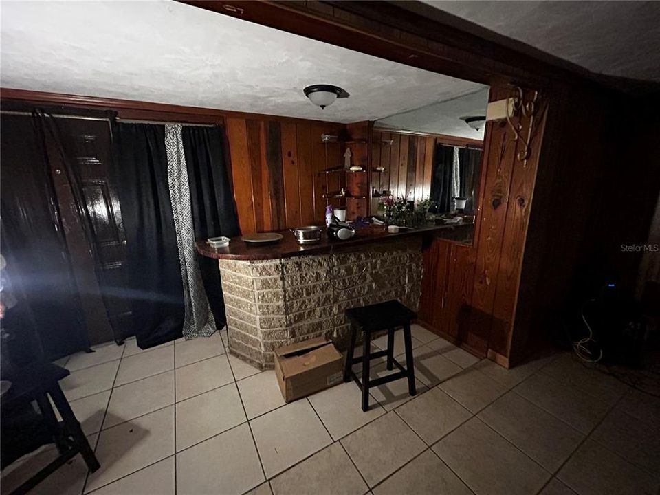 For Sale: $245,000 (4 beds, 2 baths, 1629 Square Feet)