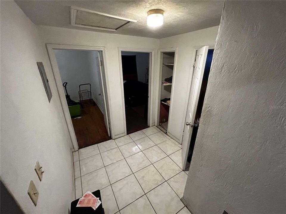 For Sale: $245,000 (4 beds, 2 baths, 1629 Square Feet)