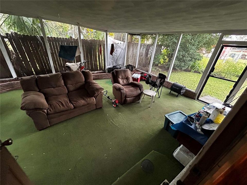 For Sale: $245,000 (4 beds, 2 baths, 1629 Square Feet)