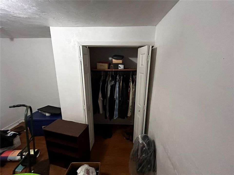 For Sale: $245,000 (4 beds, 2 baths, 1629 Square Feet)