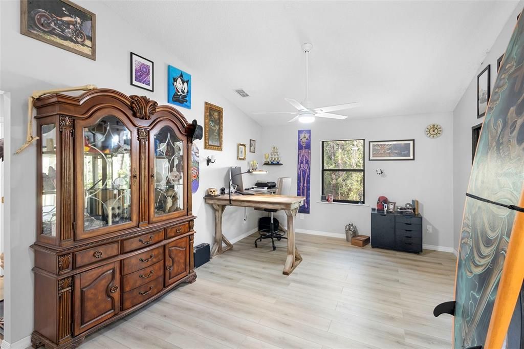 待售: $449,990 (3 贝兹, 2 浴室, 1652 平方英尺)