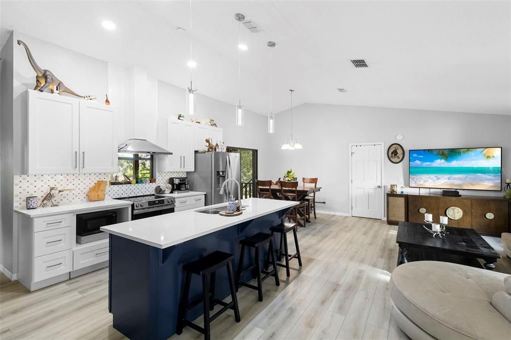 待售: $449,990 (3 贝兹, 2 浴室, 1652 平方英尺)