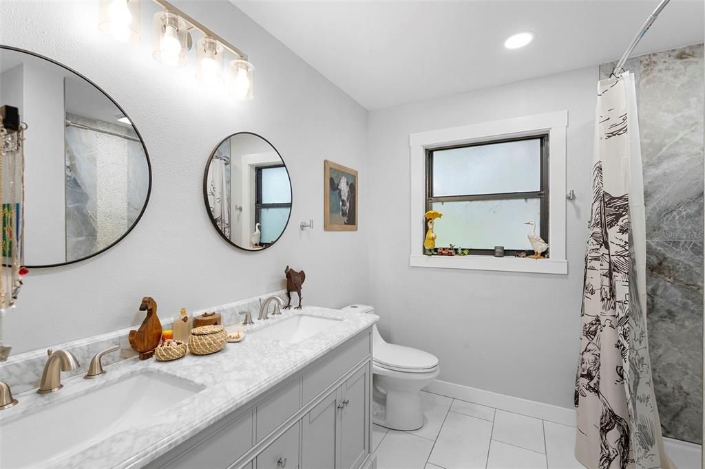 待售: $449,990 (3 贝兹, 2 浴室, 1652 平方英尺)