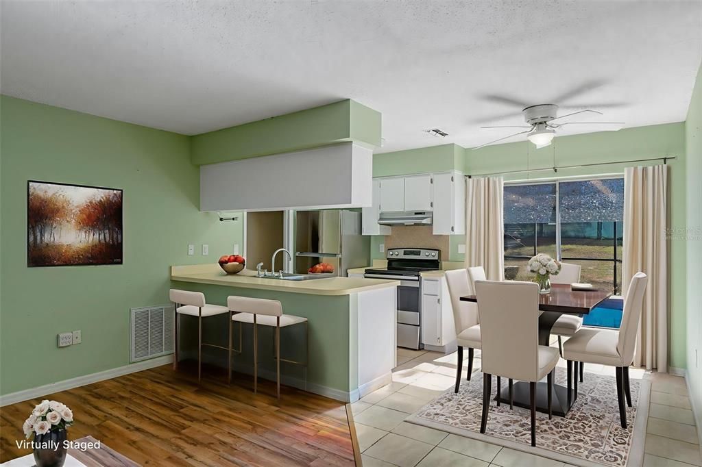 待售: $238,000 (3 贝兹, 1 浴室, 990 平方英尺)