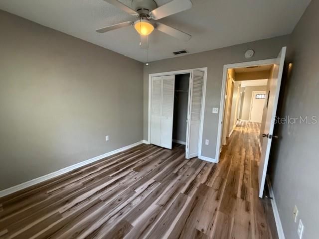 For Rent: $1,100 (2 beds, 1 baths, 864 Square Feet)