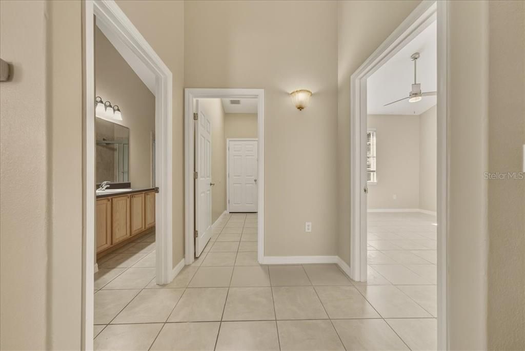 На продажу: $650,000 (6 спален, 0 ванн, 3168 Квадратных фут)