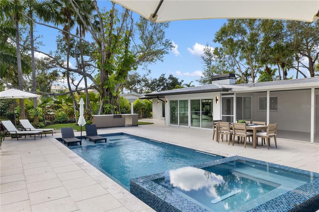 For Sale: $2,190,000 (4 beds, 3 baths, 2529 Square Feet)