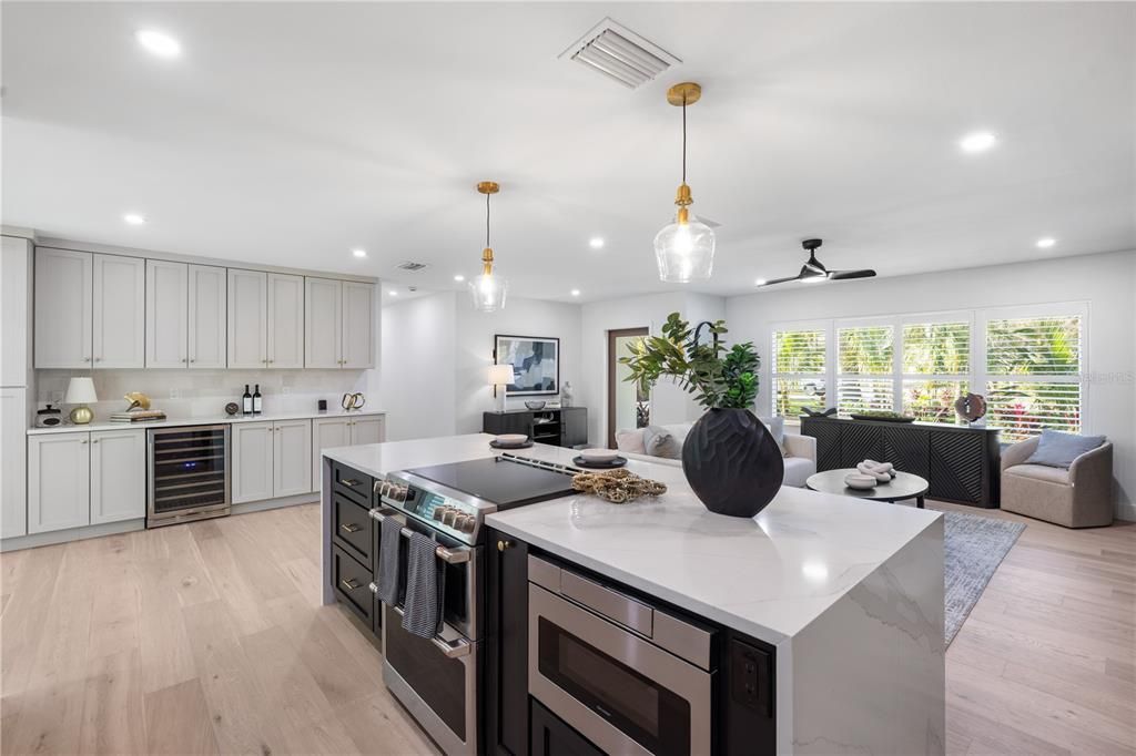 For Sale: $2,190,000 (4 beds, 3 baths, 2529 Square Feet)