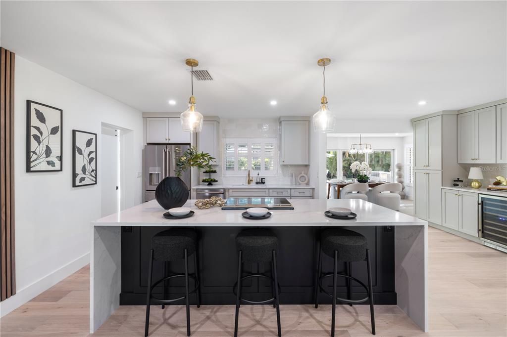 For Sale: $2,190,000 (4 beds, 3 baths, 2529 Square Feet)