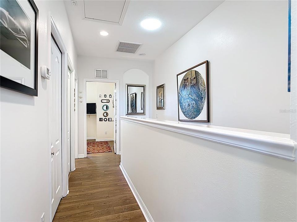 На продажу: $238,000 (2 спален, 2 ванн, 1268 Квадратных фут)