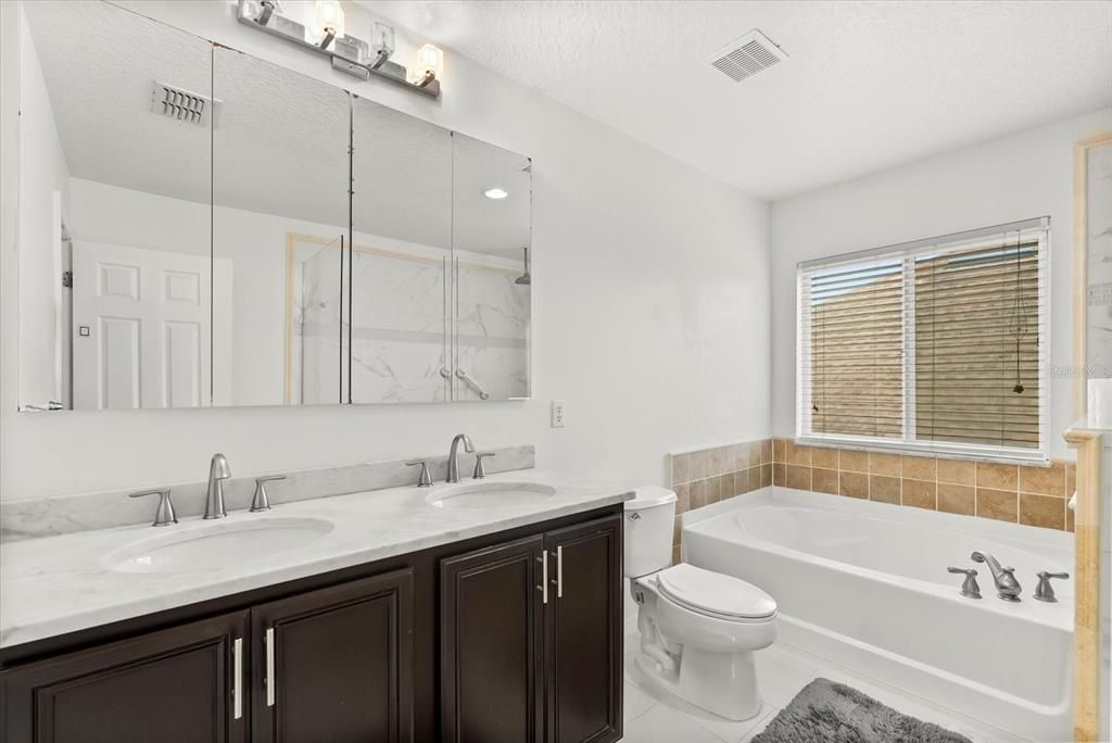 For Rent: $5,470 (5 beds, 3 baths, 3290 Square Feet)