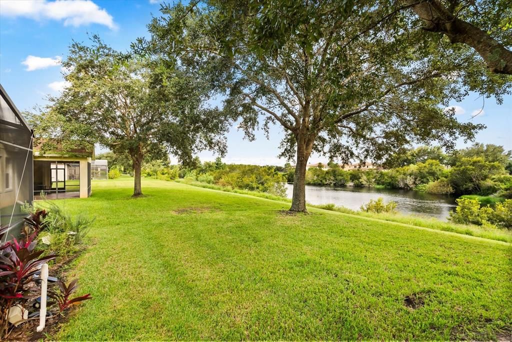 For Rent: $5,470 (5 beds, 3 baths, 3290 Square Feet)