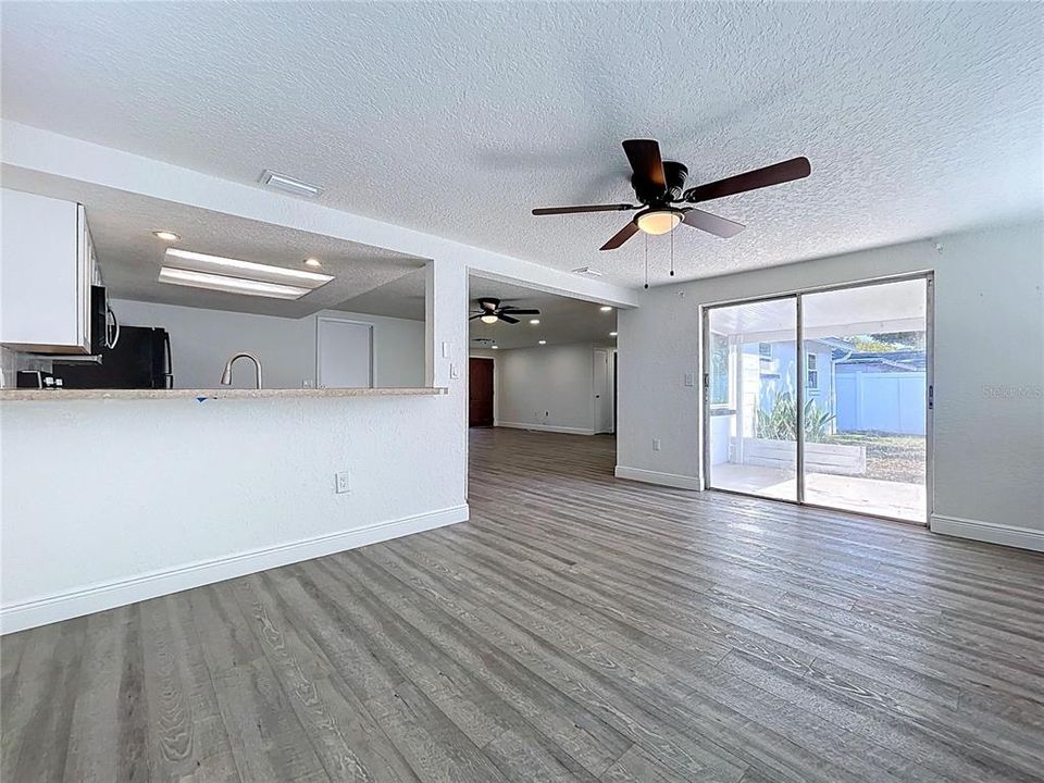 En Venta: $249,900 (2 camas, 2 baños, 1164 Pies cuadrados)