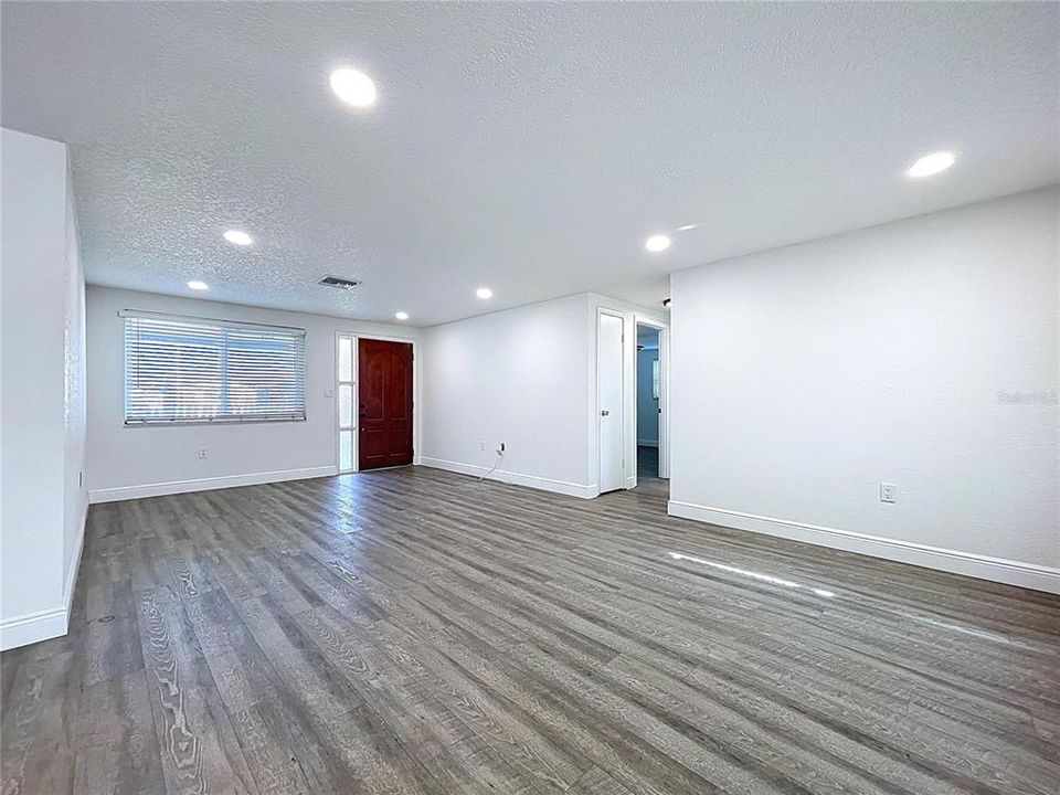 En Venta: $249,900 (2 camas, 2 baños, 1164 Pies cuadrados)