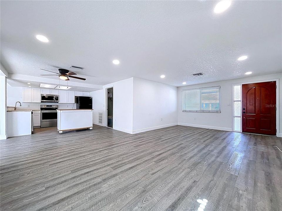 En Venta: $249,900 (2 camas, 2 baños, 1164 Pies cuadrados)