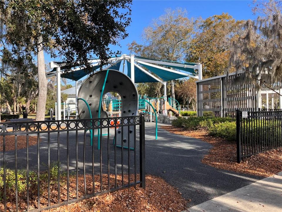 En Venta: $249,900 (2 camas, 2 baños, 1164 Pies cuadrados)