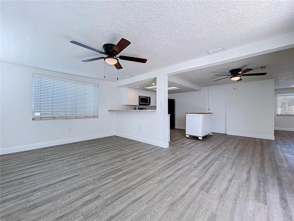 En Venta: $249,900 (2 camas, 2 baños, 1164 Pies cuadrados)