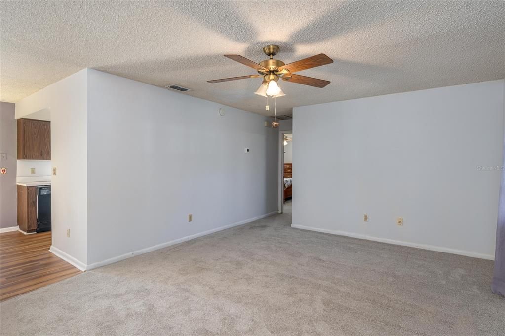 En Venta: $220,000 (2 camas, 2 baños, 1280 Pies cuadrados)