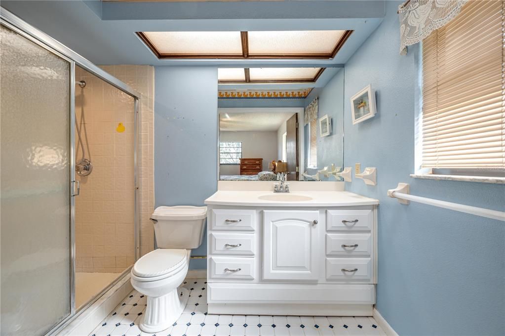 En Venta: $220,000 (2 camas, 2 baños, 1280 Pies cuadrados)