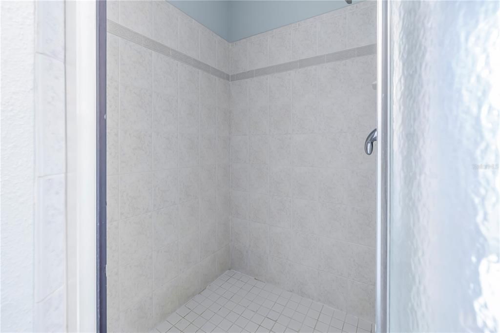 For Sale: $775,000 (4 beds, 3 baths, 2633 Square Feet)