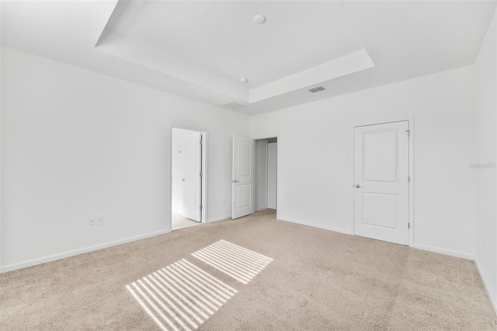 For Rent: $2,150 (3 beds, 2 baths, 1848 Square Feet)