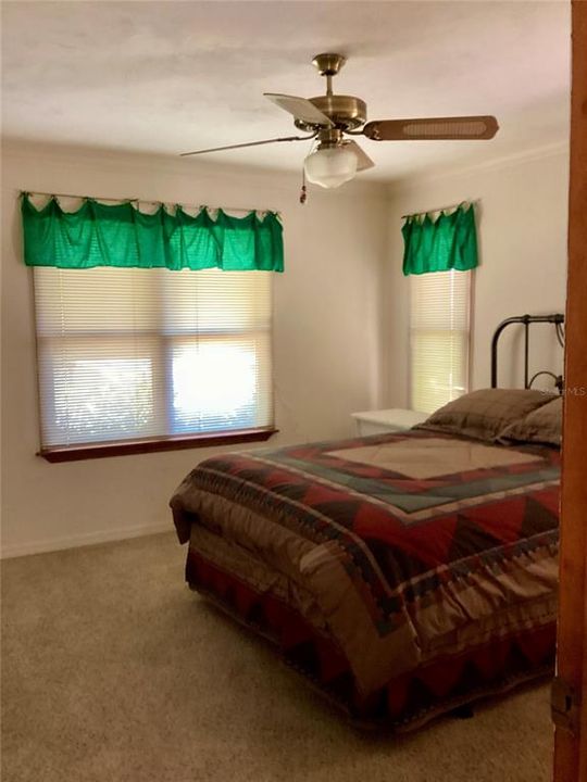 待售: $450,000 (3 贝兹, 2 浴室, 1811 平方英尺)