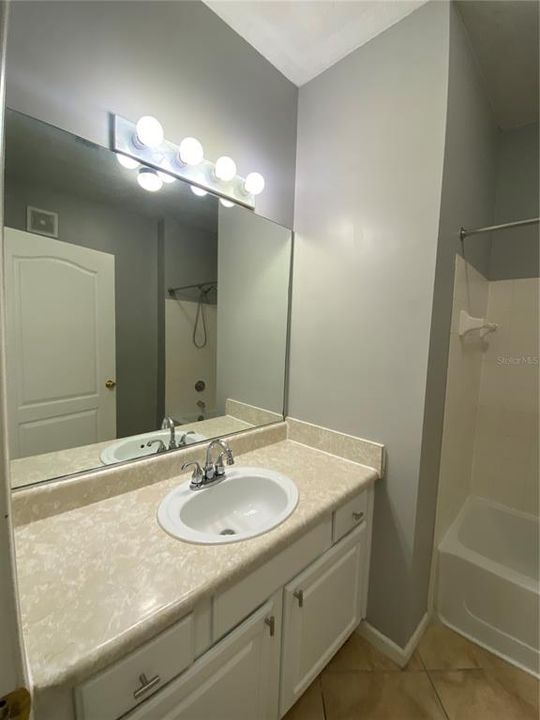 For Rent: $1,795 (2 beds, 2 baths, 1353 Square Feet)