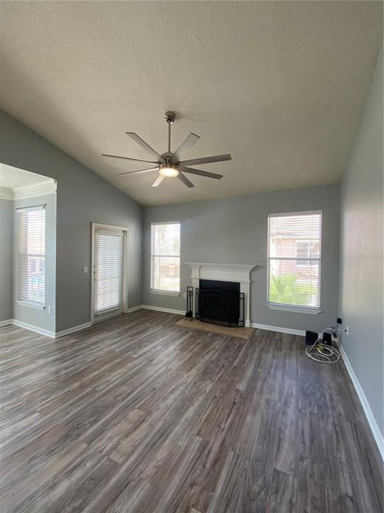 For Rent: $1,795 (2 beds, 2 baths, 1353 Square Feet)