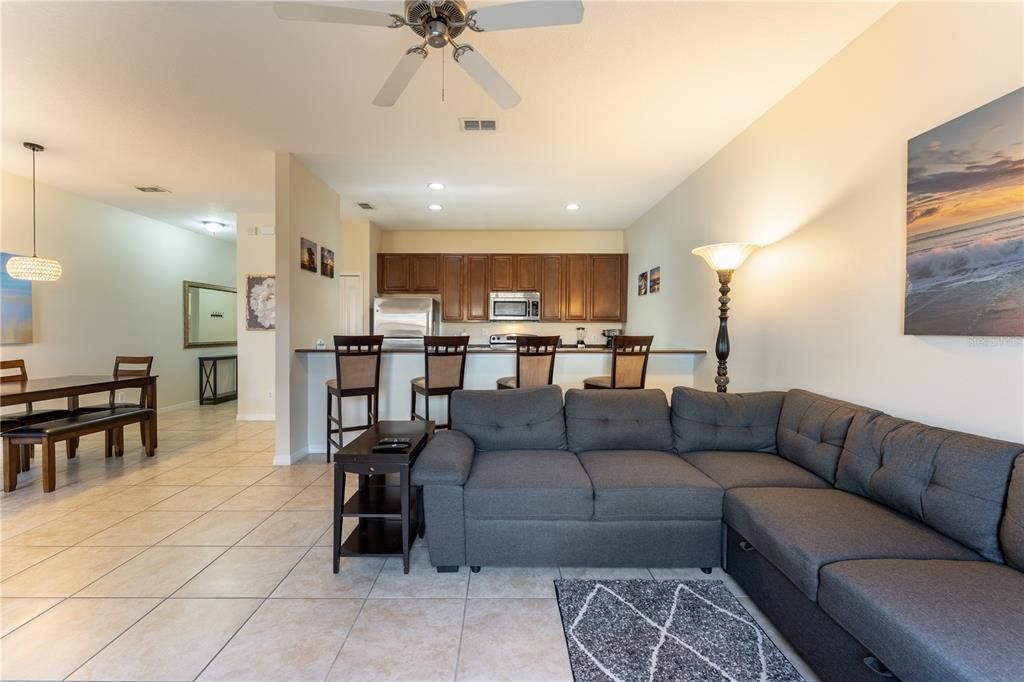 For Sale: $394,900 (4 beds, 3 baths, 1884 Square Feet)