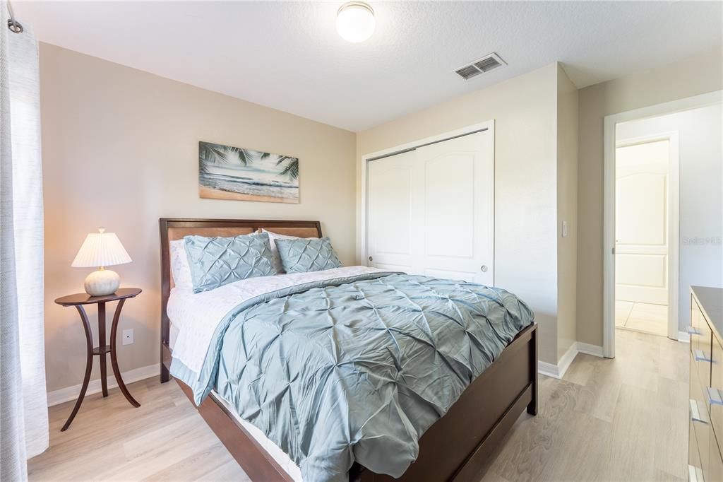 For Sale: $394,900 (4 beds, 3 baths, 1884 Square Feet)