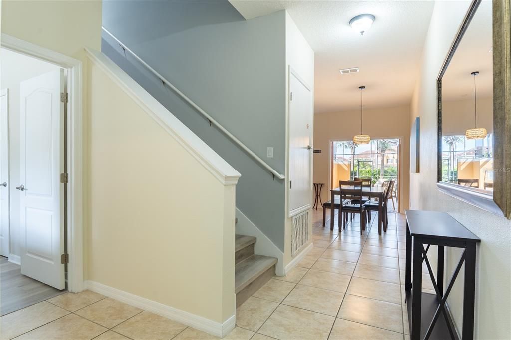 For Sale: $394,900 (4 beds, 3 baths, 1884 Square Feet)