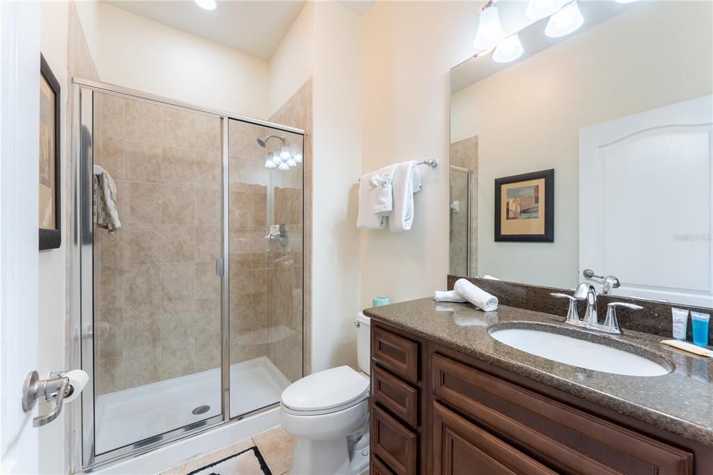 For Sale: $394,900 (4 beds, 3 baths, 1884 Square Feet)