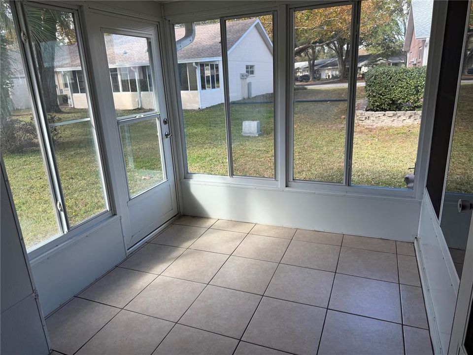 待售: $143,788 (2 贝兹, 2 浴室, 1422 平方英尺)