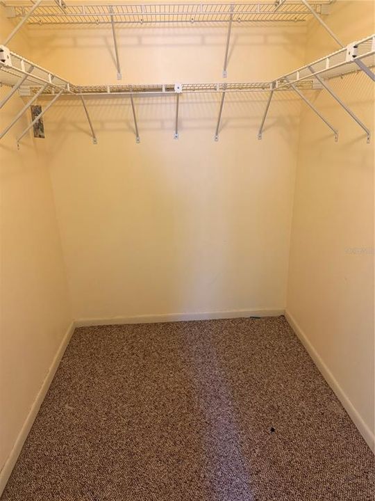 待售: $143,788 (2 贝兹, 2 浴室, 1422 平方英尺)