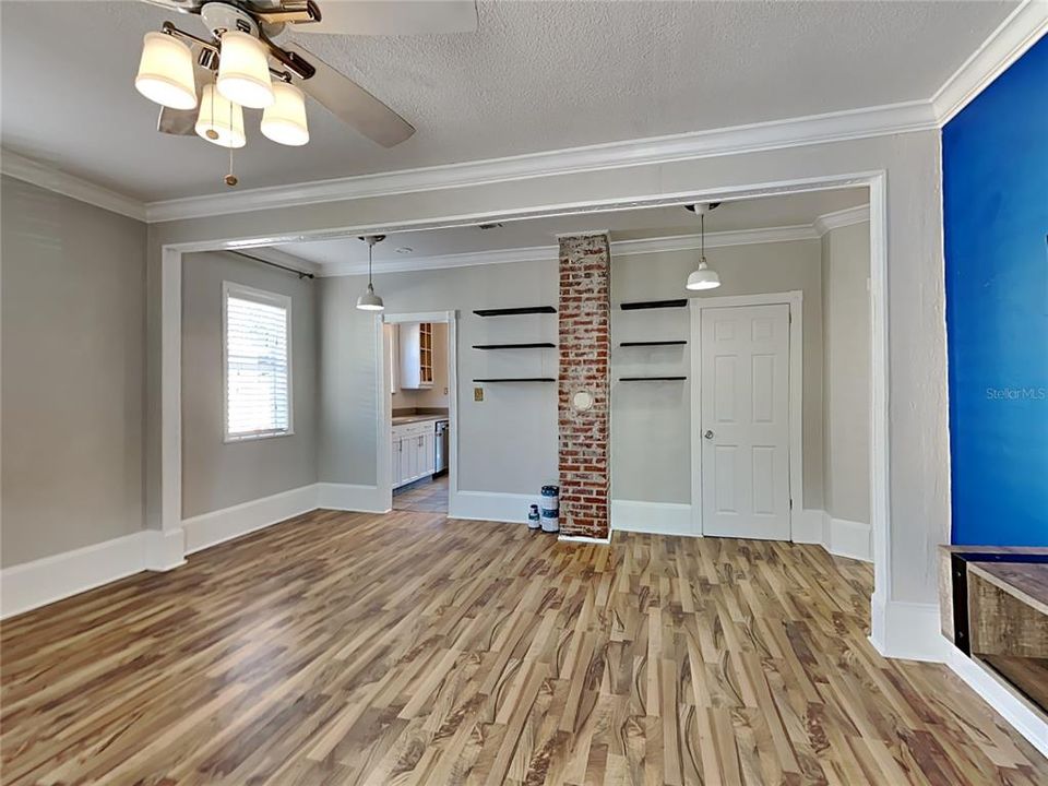 For Rent: $1,700 (3 beds, 2 baths, 1197 Square Feet)