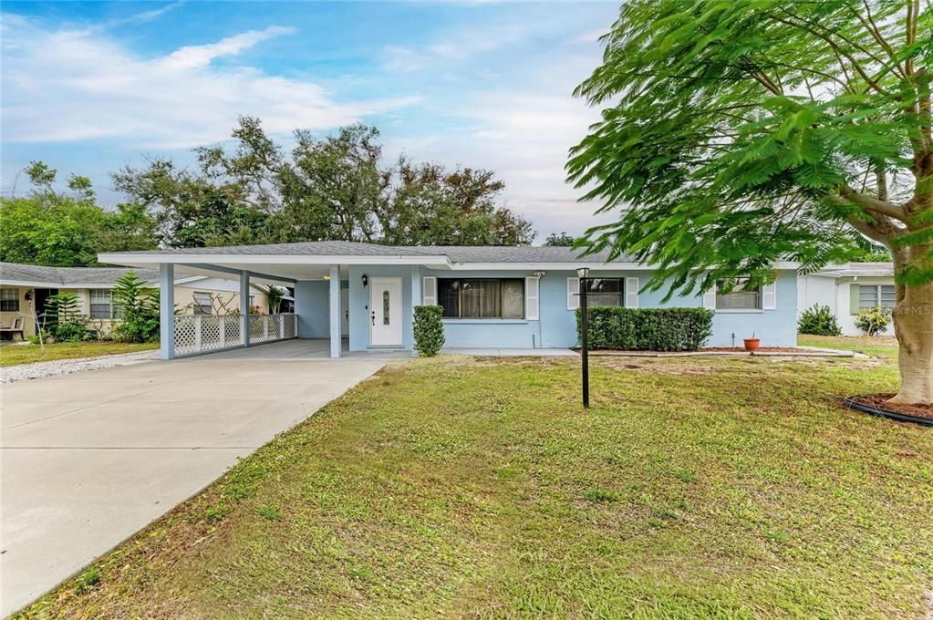 For Sale: $419,000 (3 beds, 2 baths, 1144 Square Feet)