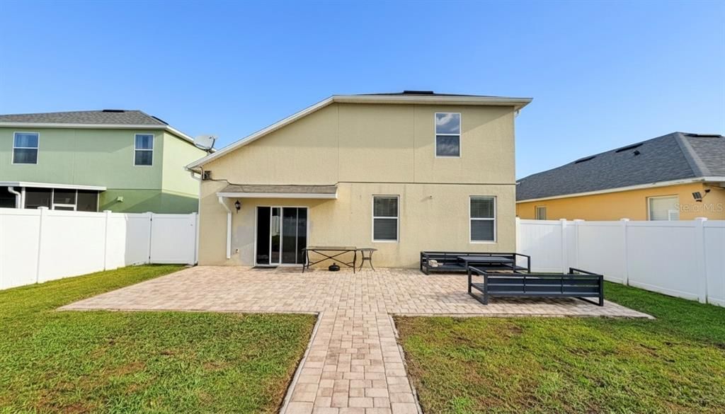 На продажу: $409,900 (4 спален, 2 ванн, 2048 Квадратных фут)