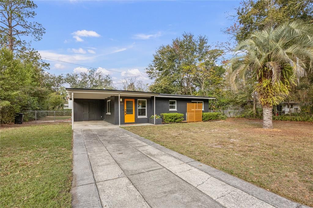 For Sale: $265,000 (2 beds, 1 baths, 1104 Square Feet)