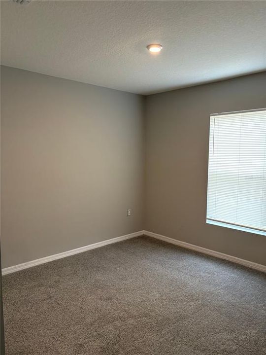 En Renta: $1,999 (4 camas, 2 baños, 1666 Pies cuadrados)