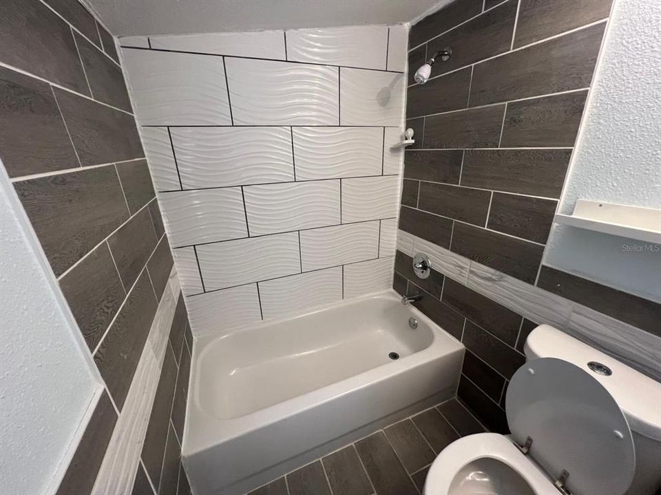 For Rent: $2,150 (3 beds, 2 baths, 1138 Square Feet)