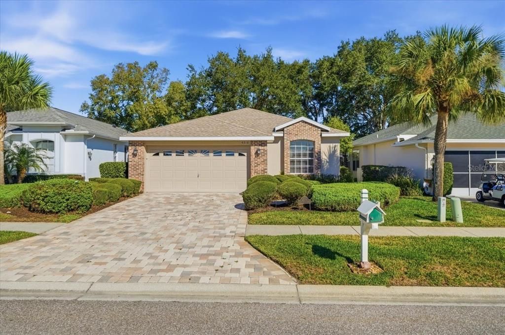 待售: $279,900 (2 贝兹, 2 浴室, 1644 平方英尺)