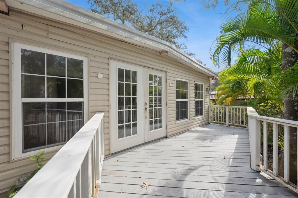 待售: $235,000 (2 贝兹, 2 浴室, 1044 平方英尺)