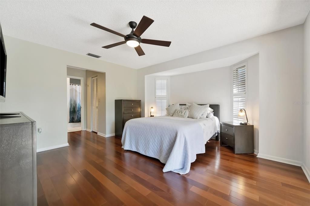 待售: $349,000 (3 贝兹, 2 浴室, 1680 平方英尺)